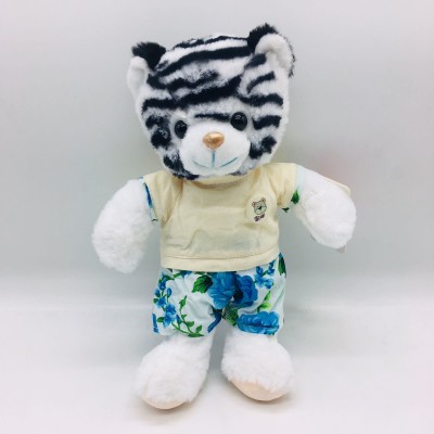 Мягкая игрушка «Тигр в летней одежде» 31 см оптом